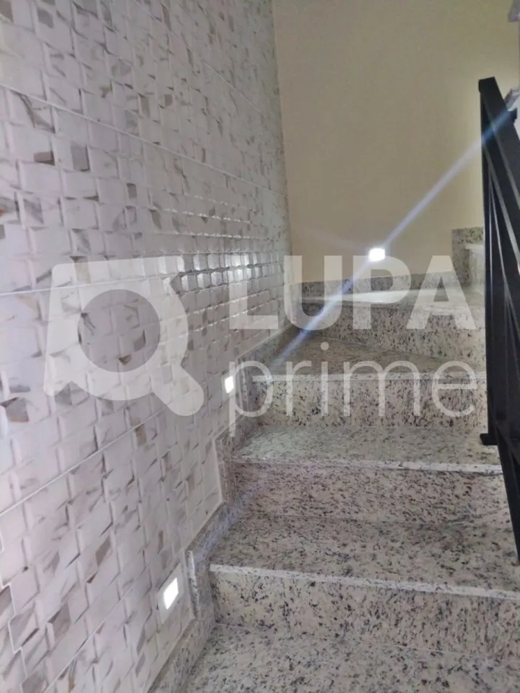 Casa, 3 quartos, 122 m² - Foto 3