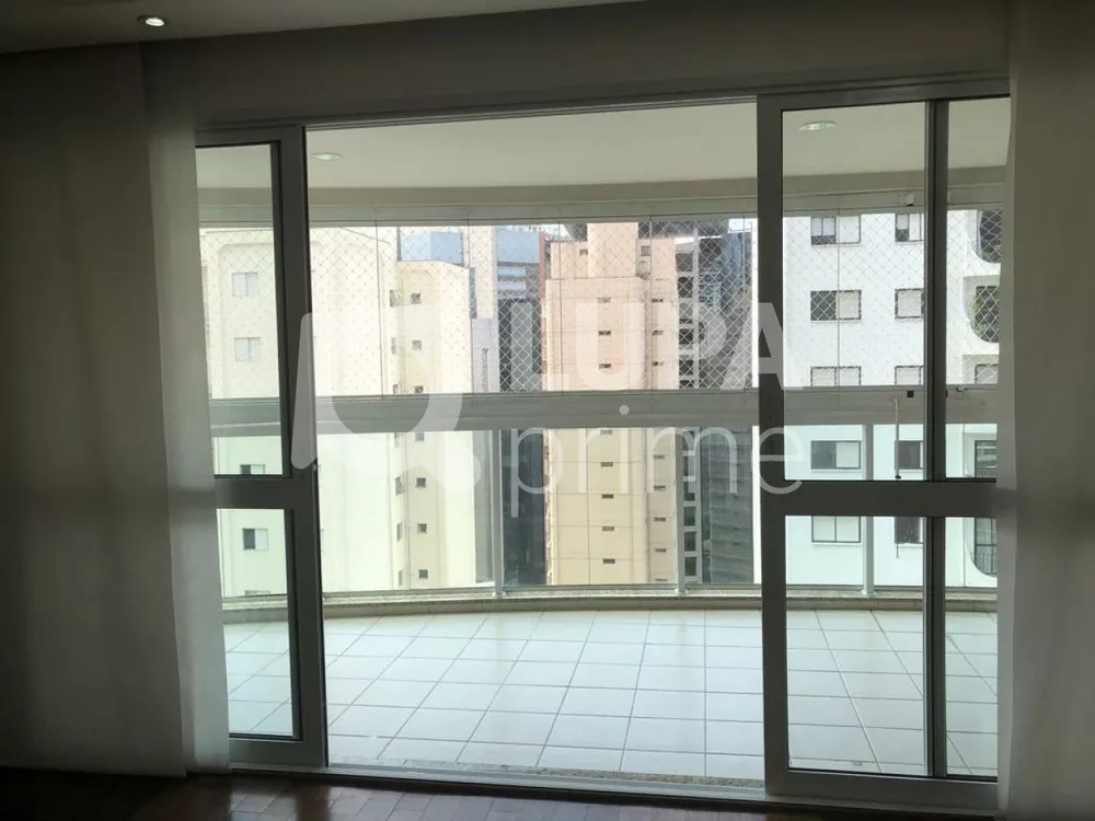 Apartamento para alugar com 2 quartos, 94m² - Foto 2