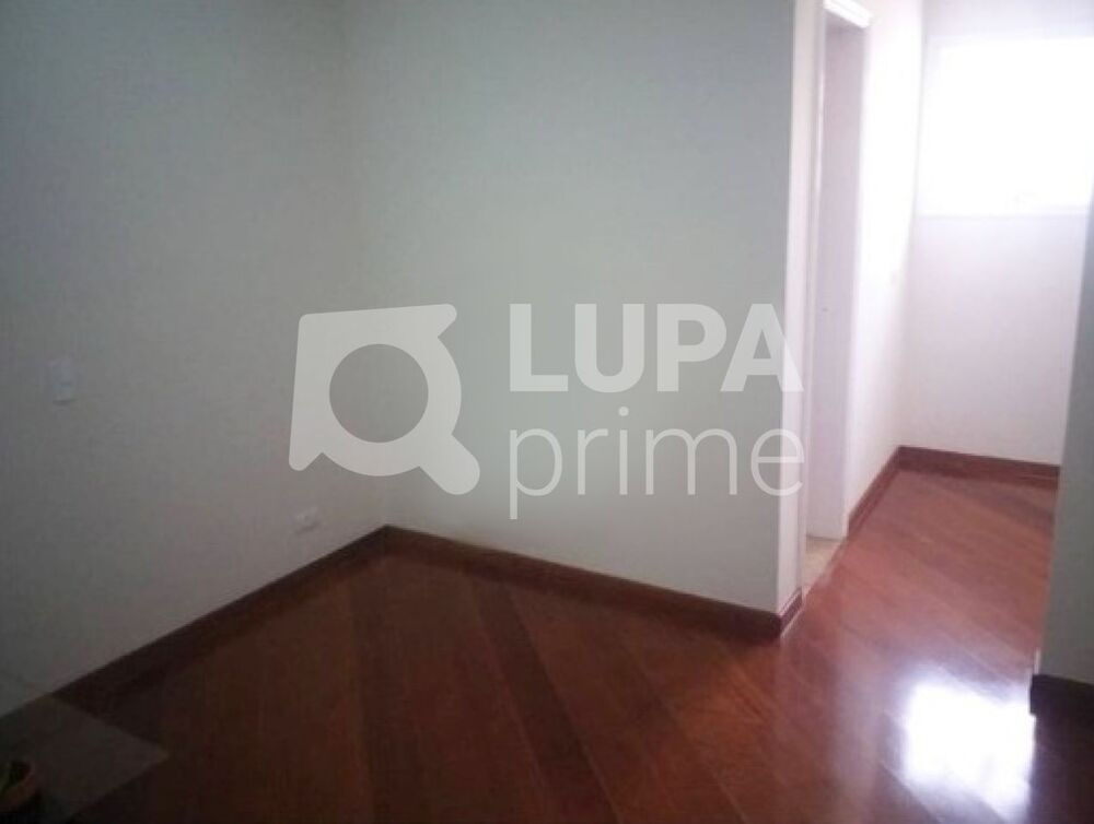 Casa, 4 quartos, 550 m² - Foto 1