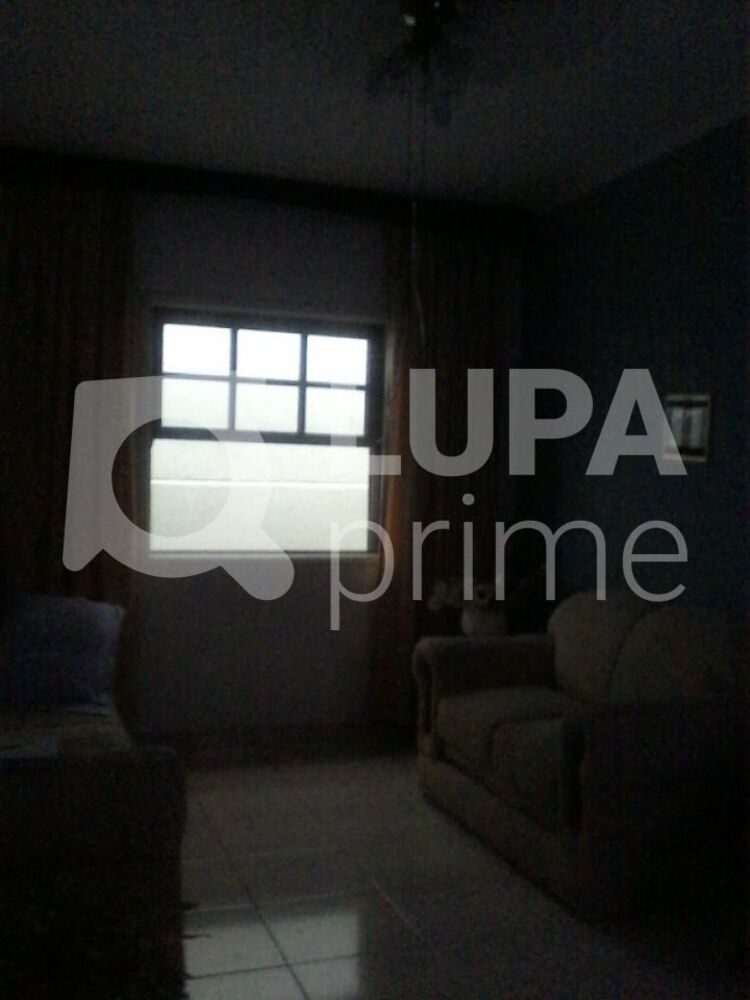 Casa, 4 quartos, 380 m² - Foto 2