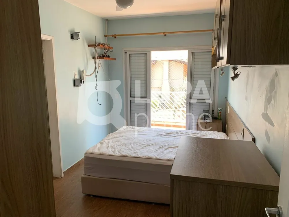Casa, 3 quartos, 180 m² - Foto 1