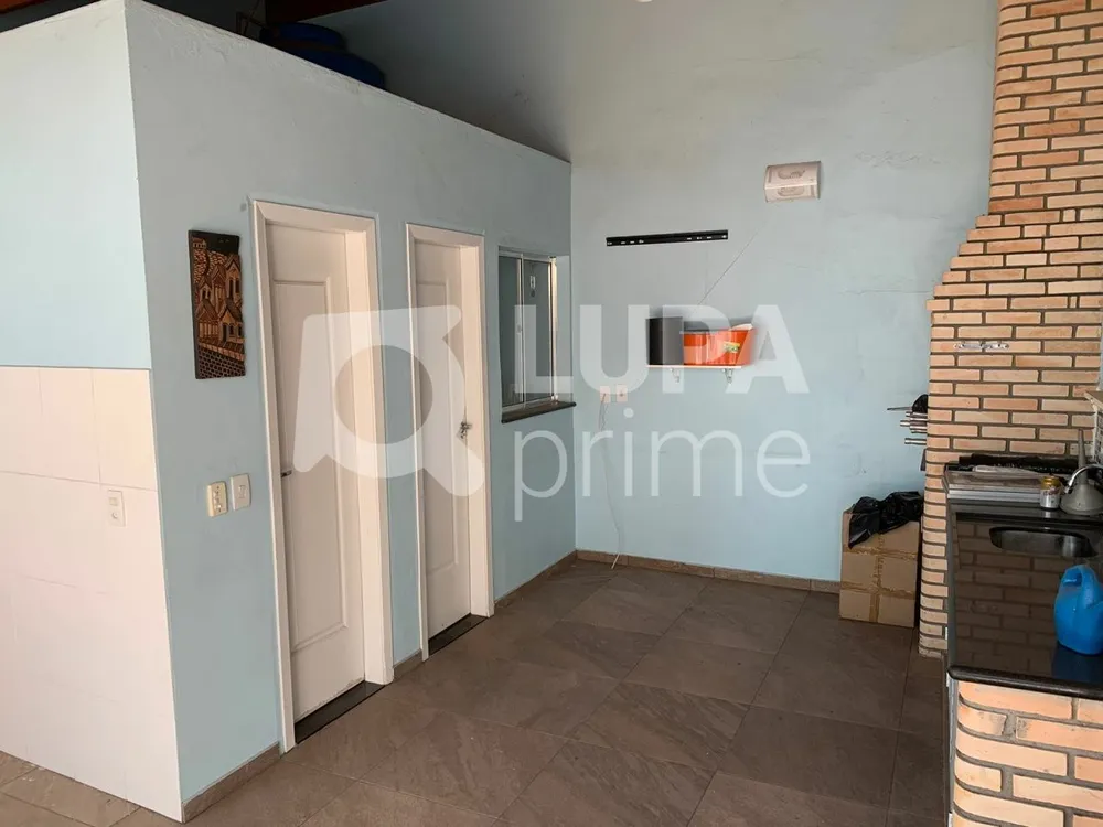 Casa, 3 quartos, 180 m² - Foto 4