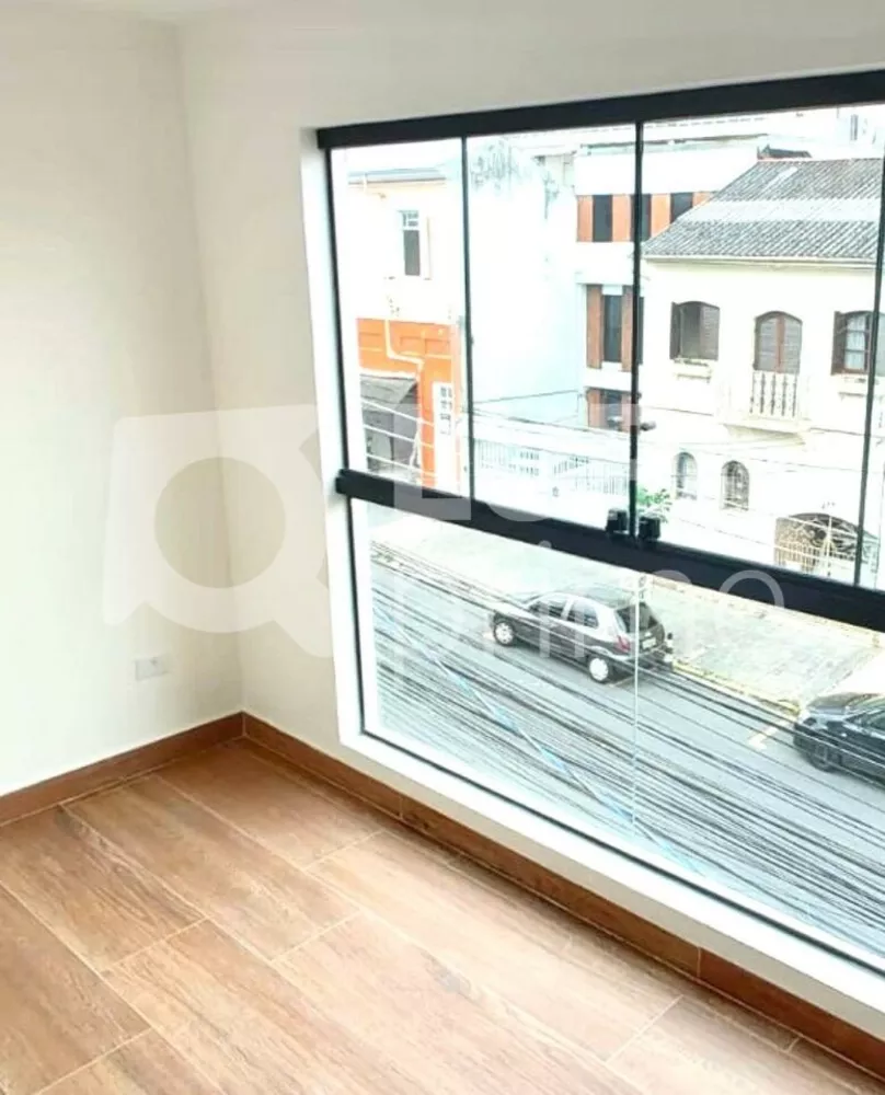 Apartamento à venda com 1 quarto, 37m² - Foto 4