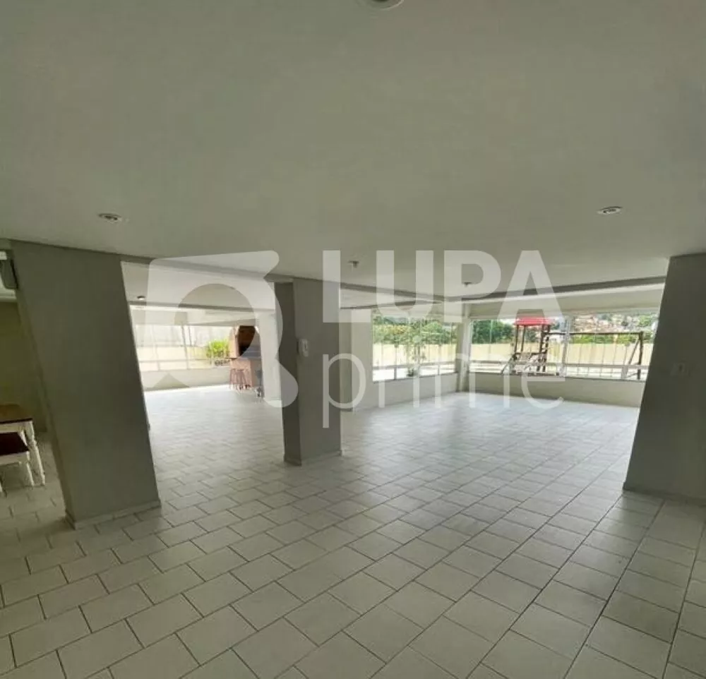 Apartamento à venda com 2 quartos, 50m² - Foto 15