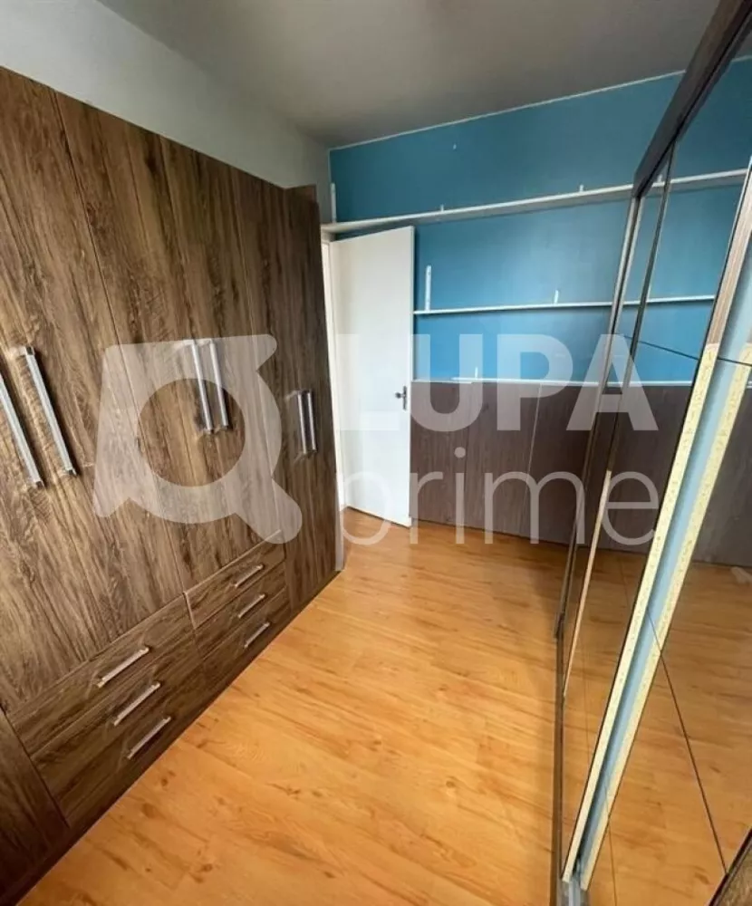 Apartamento à venda com 2 quartos, 50m² - Foto 4