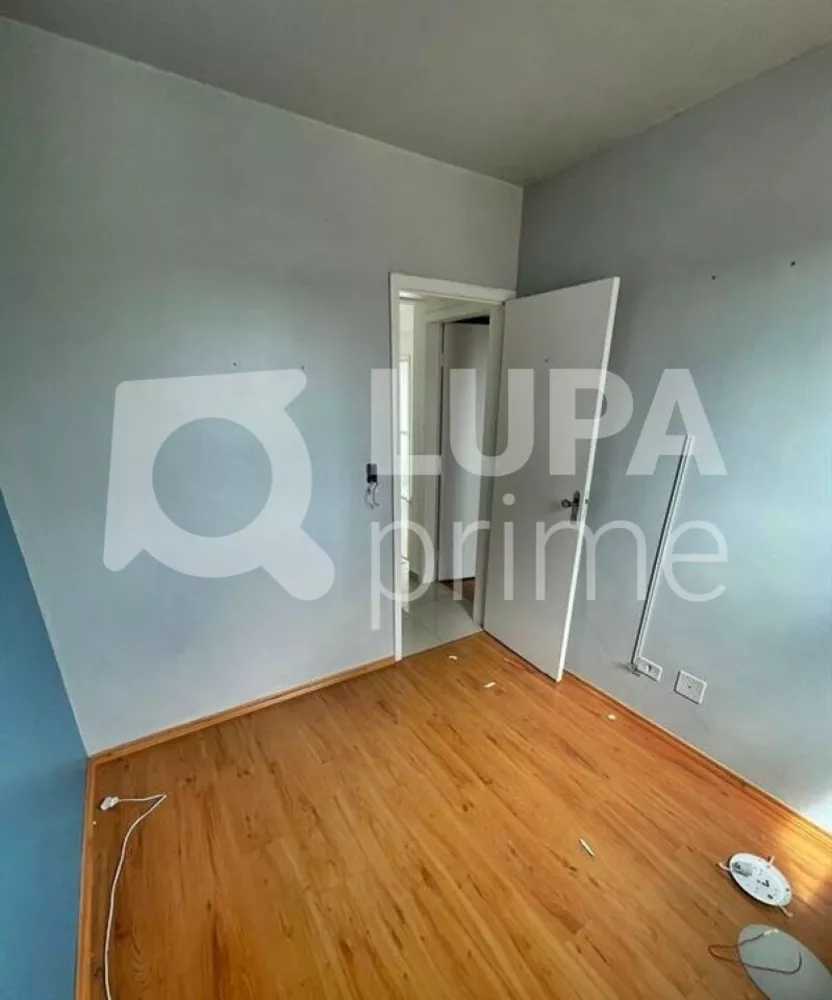 Apartamento à venda com 2 quartos, 50m² - Foto 3