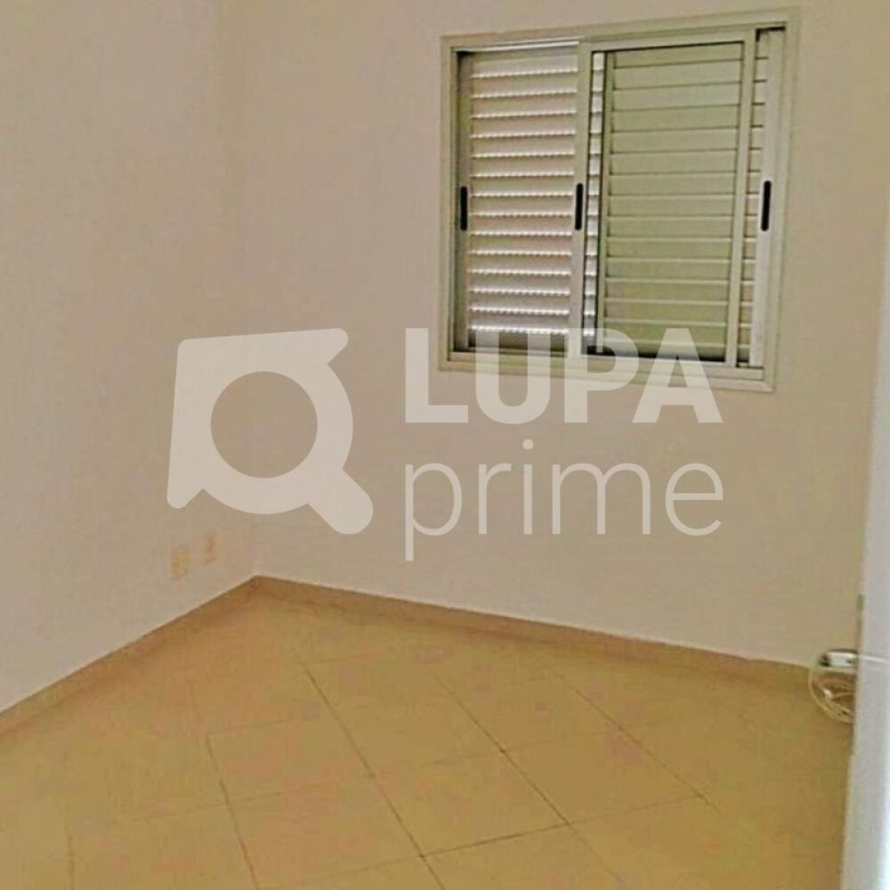 Apartamento à venda com 2 quartos, 50m² - Foto 2
