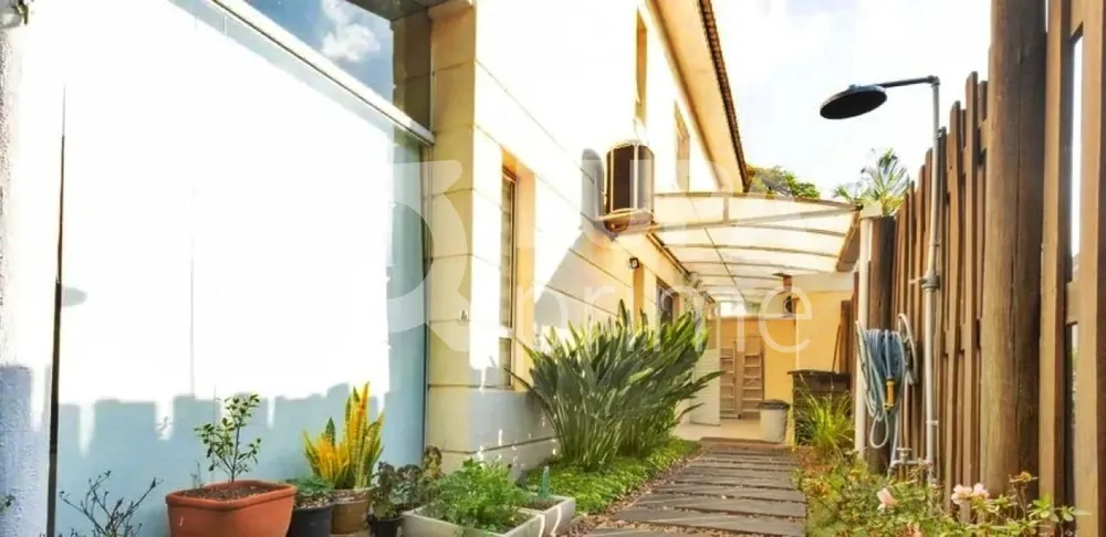 Casa, 3 quartos, 237 m² - Foto 13