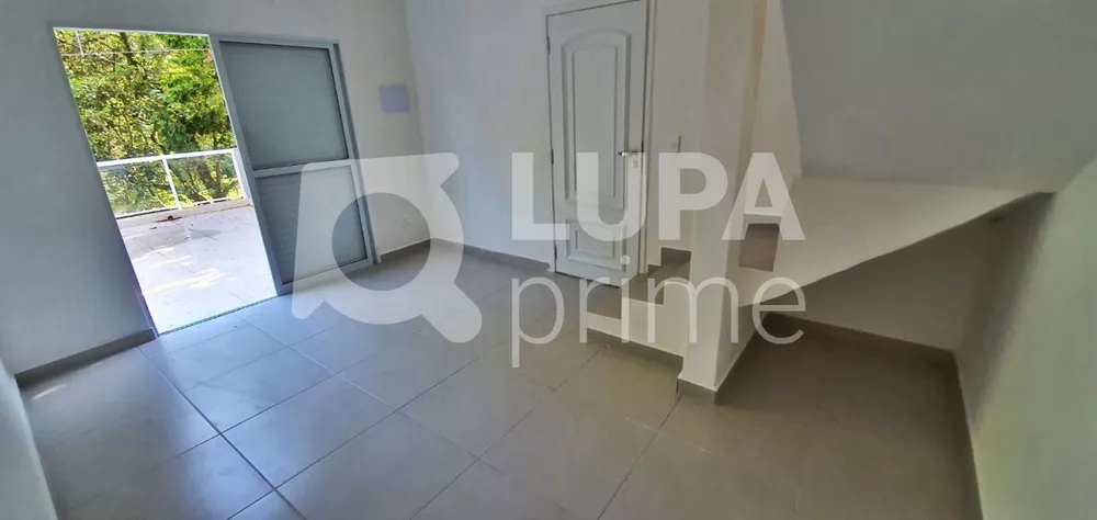 Casa à venda com 5 quartos, 300m² - Foto 2