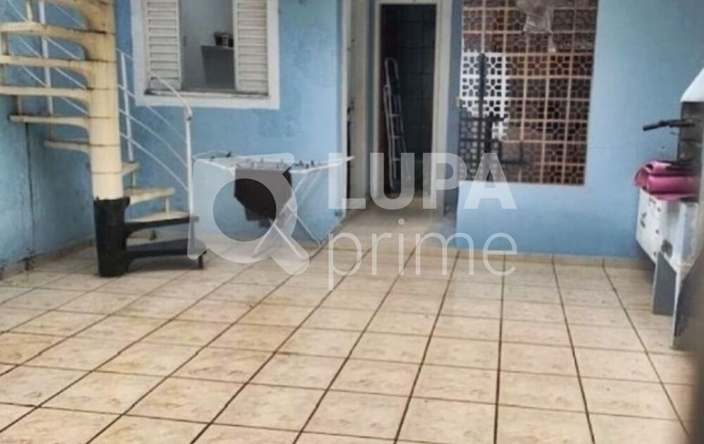 Casa, 3 quartos, 228 m² - Foto 4