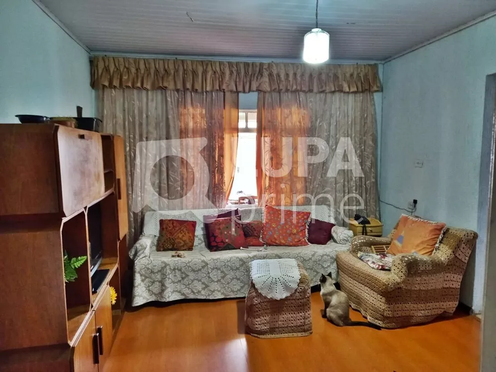 Casa à venda com 2 quartos, 150m² - Foto 1