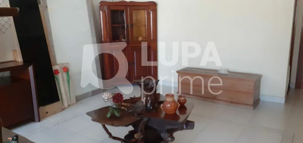 Casa, 5 quartos, 220 m² - Foto 8