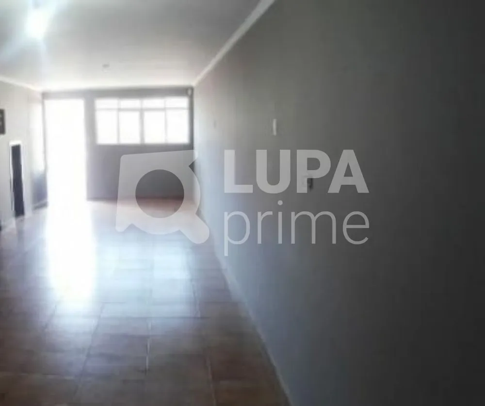 Casa, 4 quartos, 223 m² - Foto 1