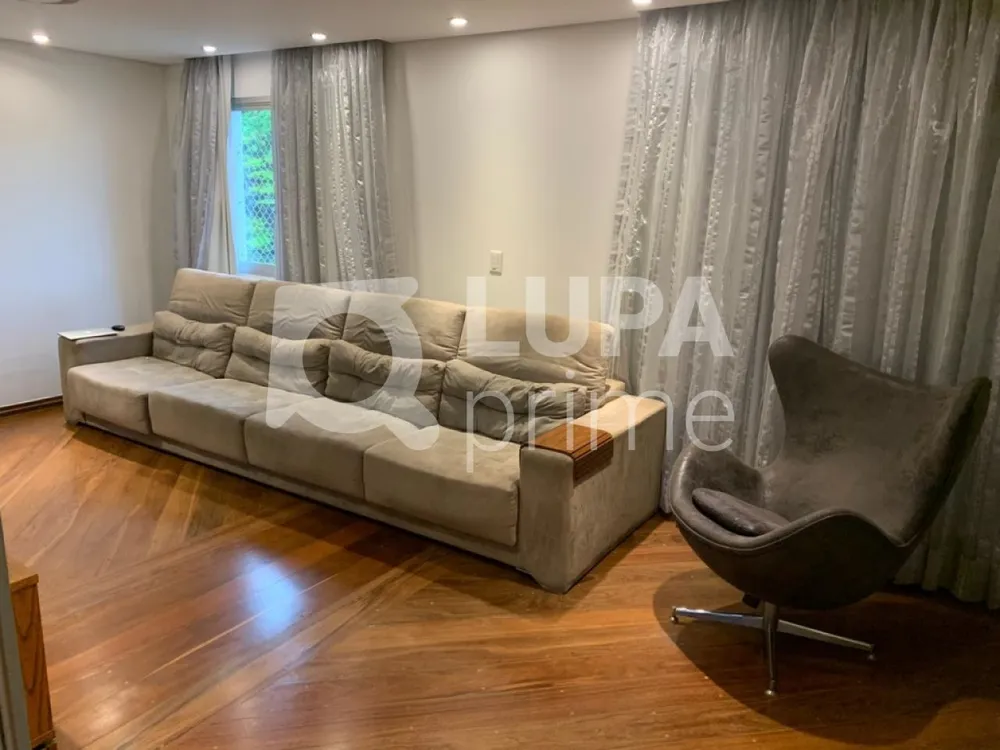 Apartamento, 3 quartos, 155 m² - Foto 2