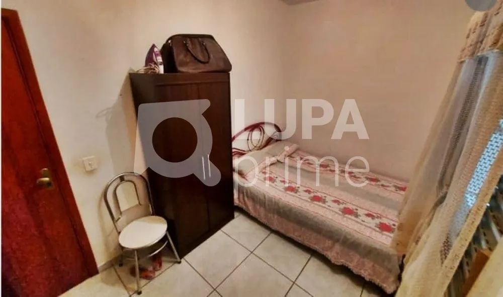 Casa, 8 quartos, 251 m² - Foto 17