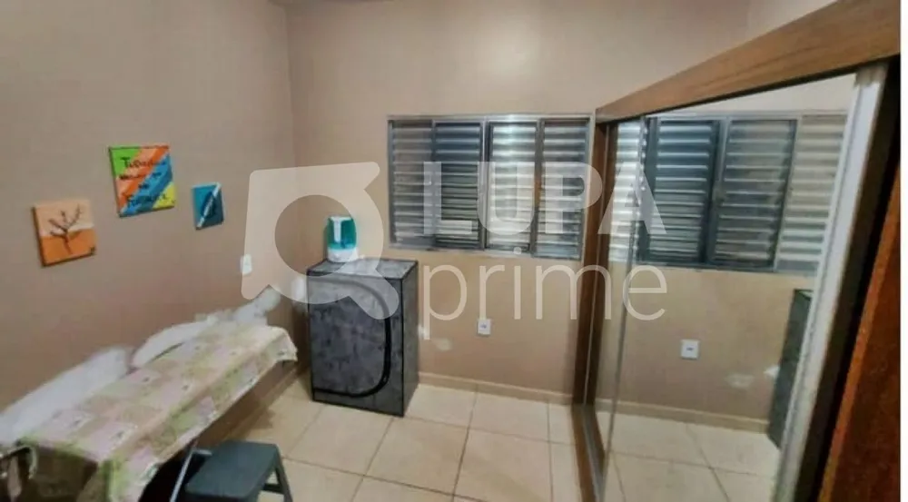 Casa, 8 quartos, 251 m² - Foto 16