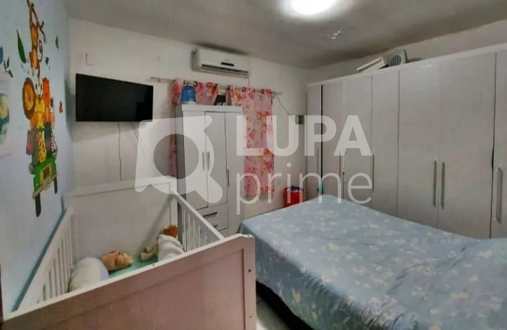 Casa, 8 quartos, 251 m² - Foto 10
