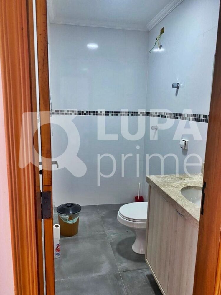 Casa à venda com 5 quartos, 329m² - Foto 2