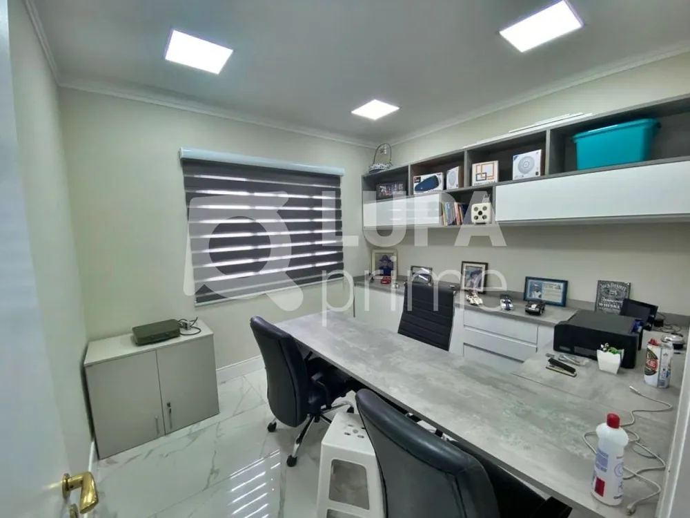 Casa, 4 quartos, 550 m² - Foto 9