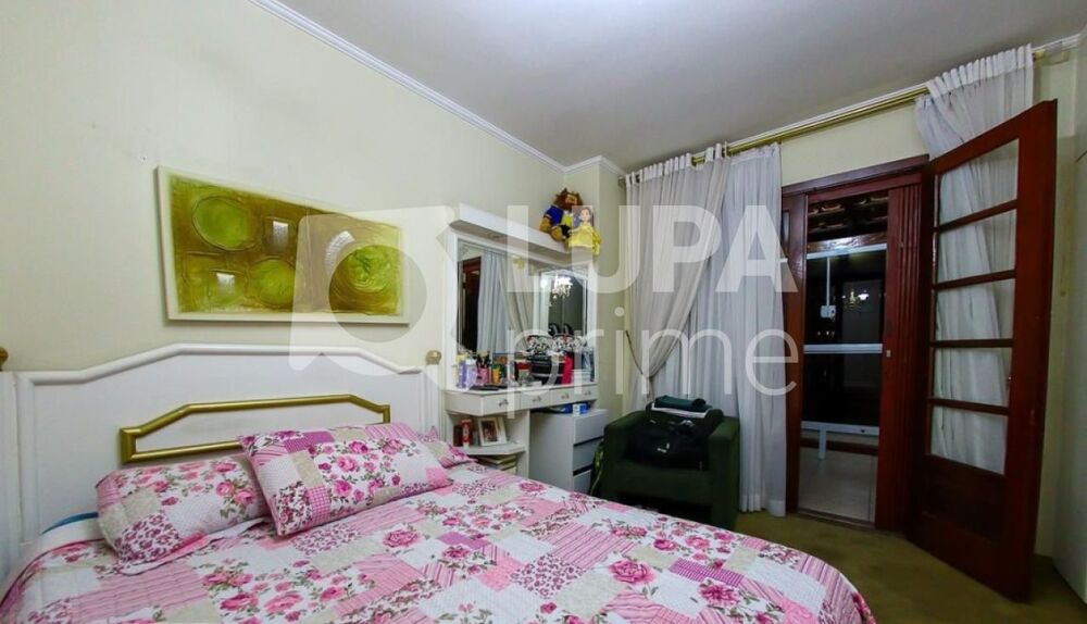 Casa, 3 quartos, 239 m² - Foto 12
