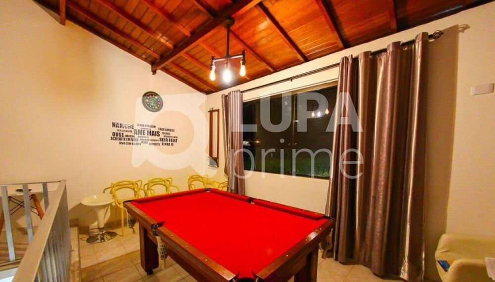 Casa, 3 quartos, 239 m² - Foto 5