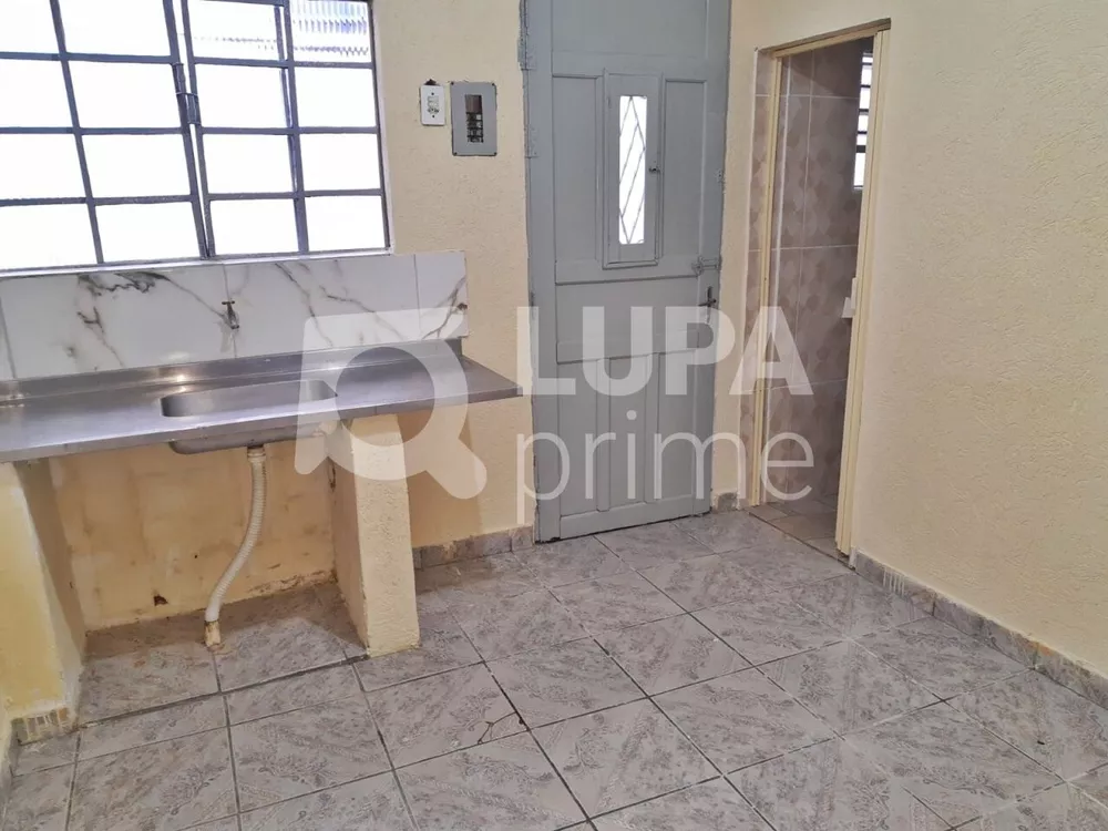 Casa para alugar com 1 quarto, 40m² - Foto 1