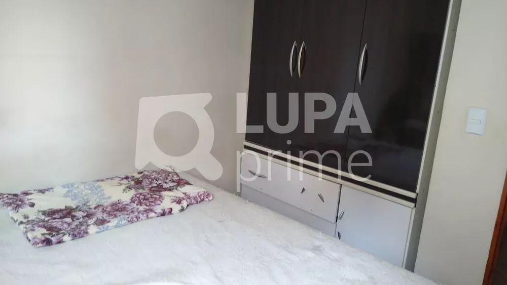 Apartamento à venda com 3 quartos, 72m² - Foto 2