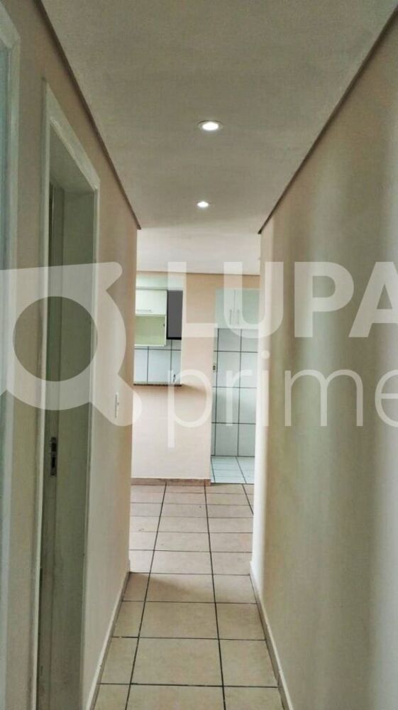 Apartamento à venda com 2 quartos, 52m² - Foto 2