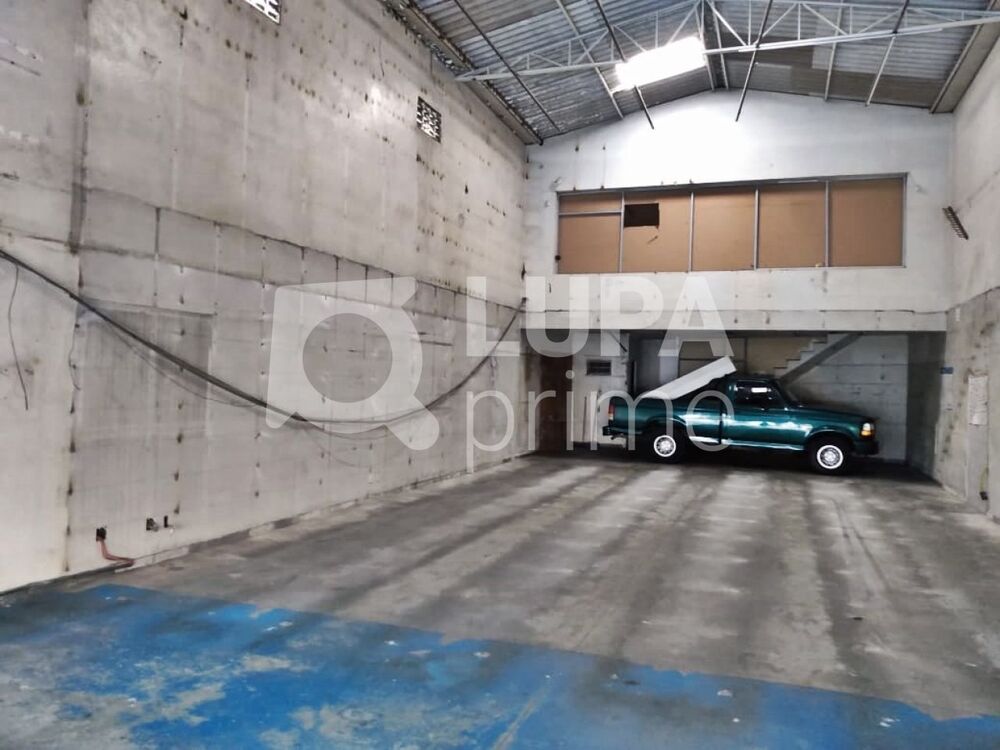 Depósito-Galpão-Armazém para alugar, 340m² - Foto 2
