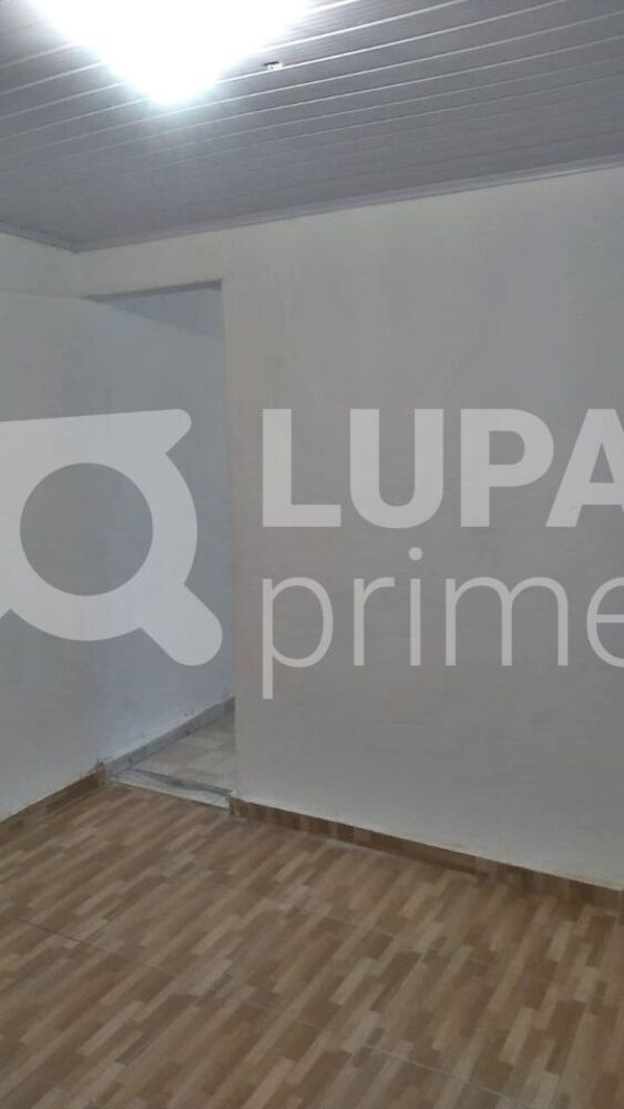Casa, 3 quartos, 130 m² - Foto 2
