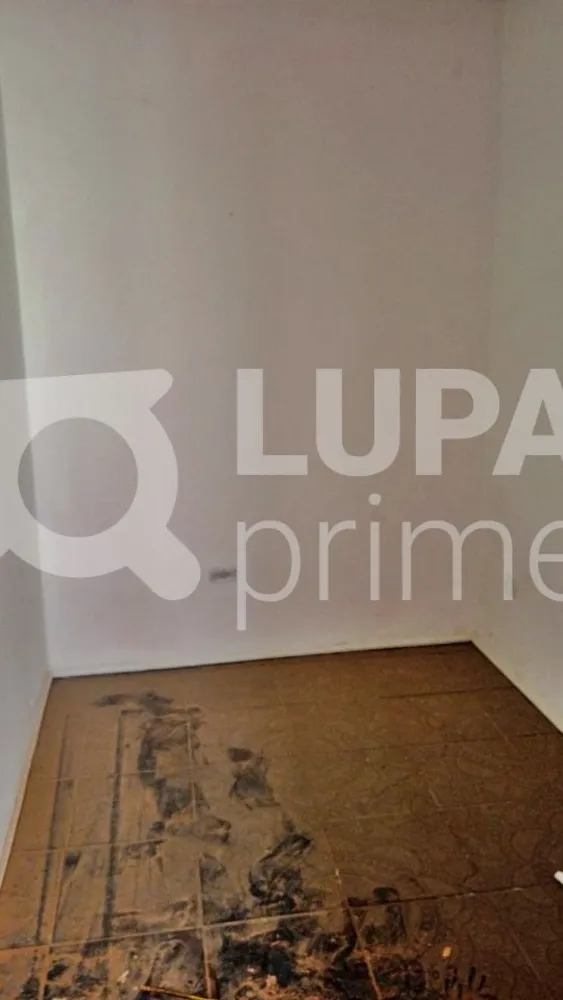 Casa, 5 quartos, 135 m² - Foto 1
