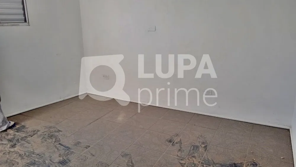 Casa, 5 quartos, 135 m² - Foto 2