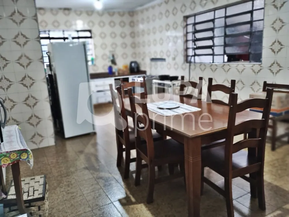 Casa, 5 quartos, 576 m² - Foto 1