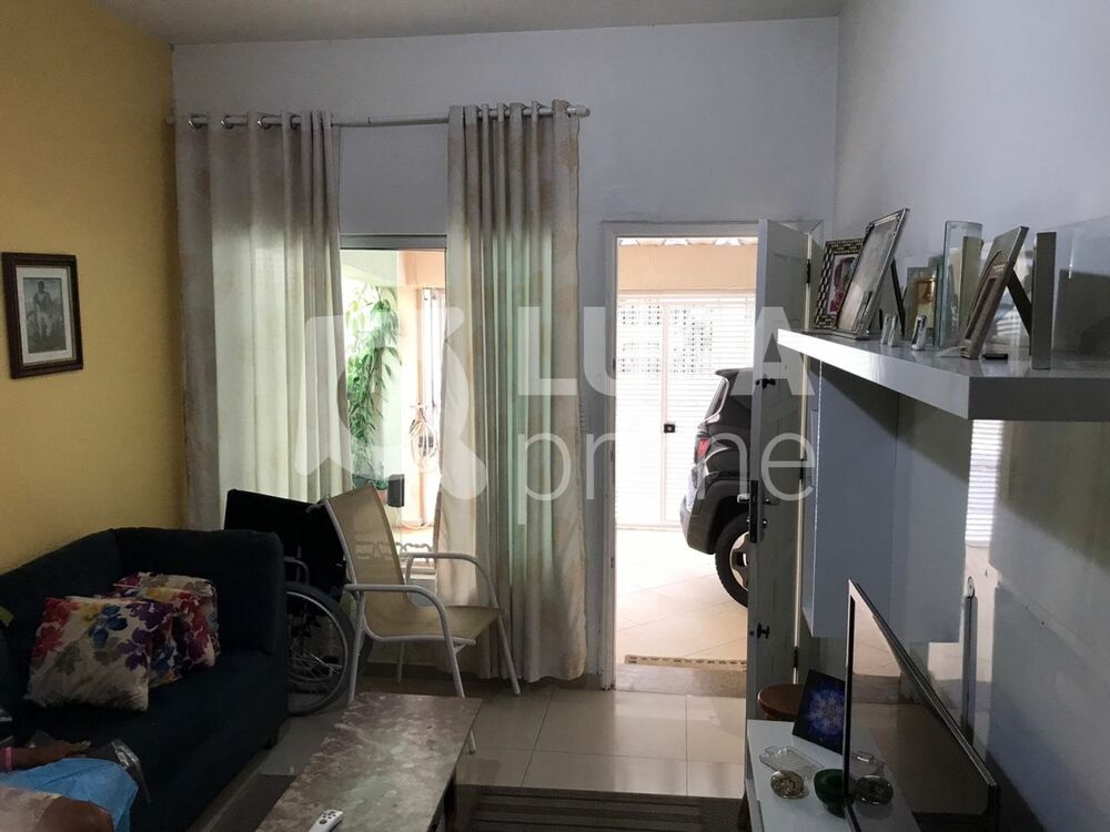 Casa, 3 quartos, 100 m² - Foto 1