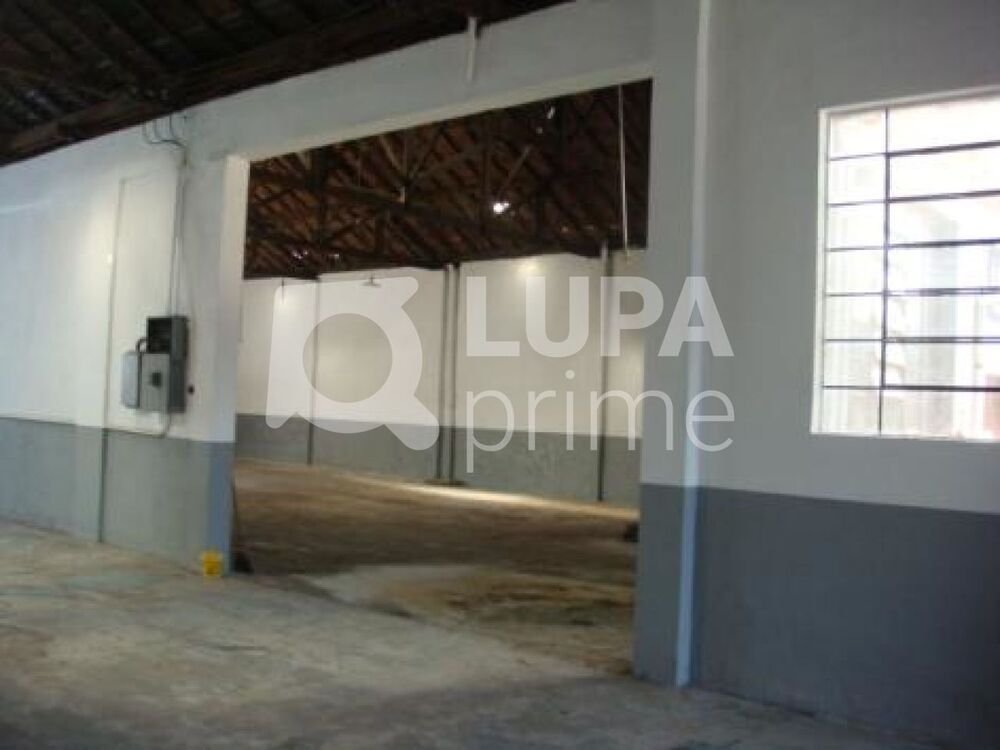 Depósito-Galpão-Armazém para alugar, 720m² - Foto 2
