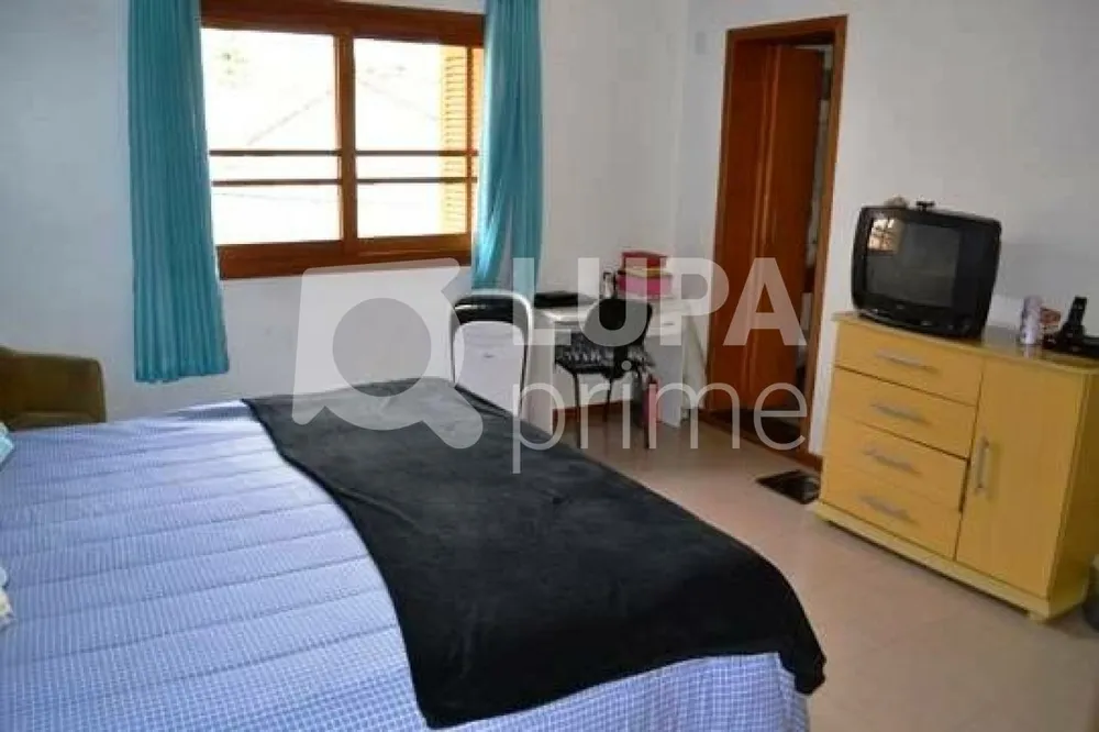 Casa, 3 quartos, 247 m² - Foto 4