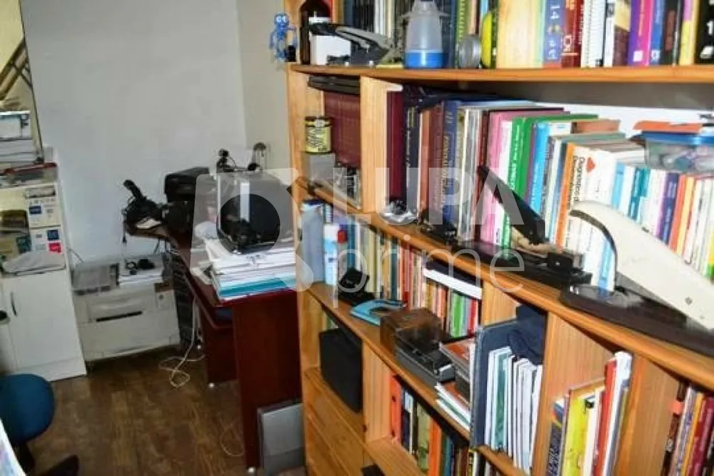 Casa, 3 quartos, 247 m² - Foto 1
