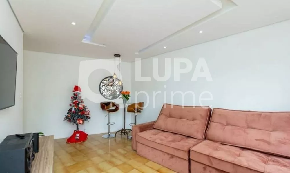 Casa à venda com 3 quartos, 144m² - Foto 1