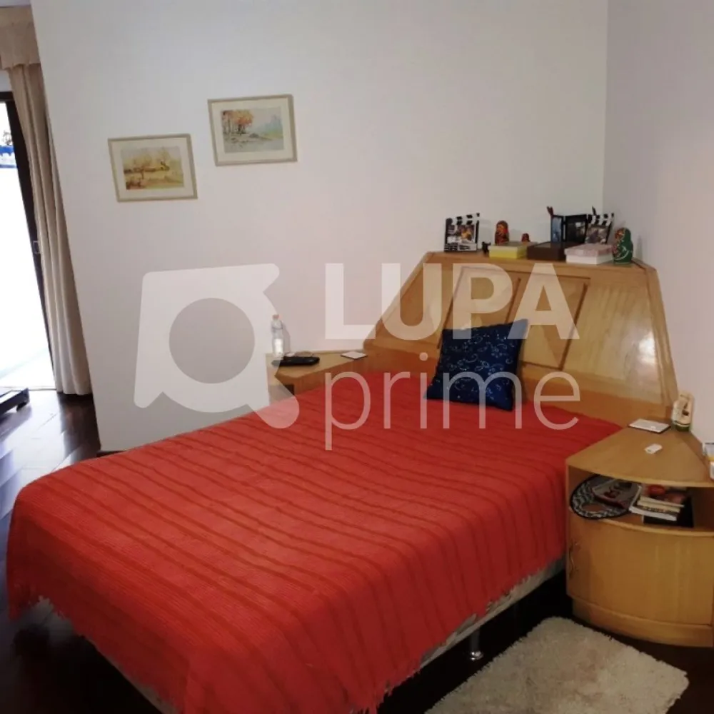 Casa, 3 quartos, 250 m² - Foto 6