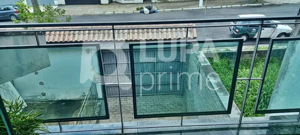 Casa, 4 quartos, 337 m² - Foto 3