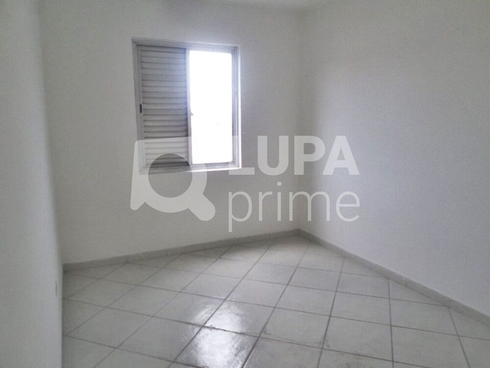 Apartamento para alugar com 1 quarto, 55m² - Foto 2