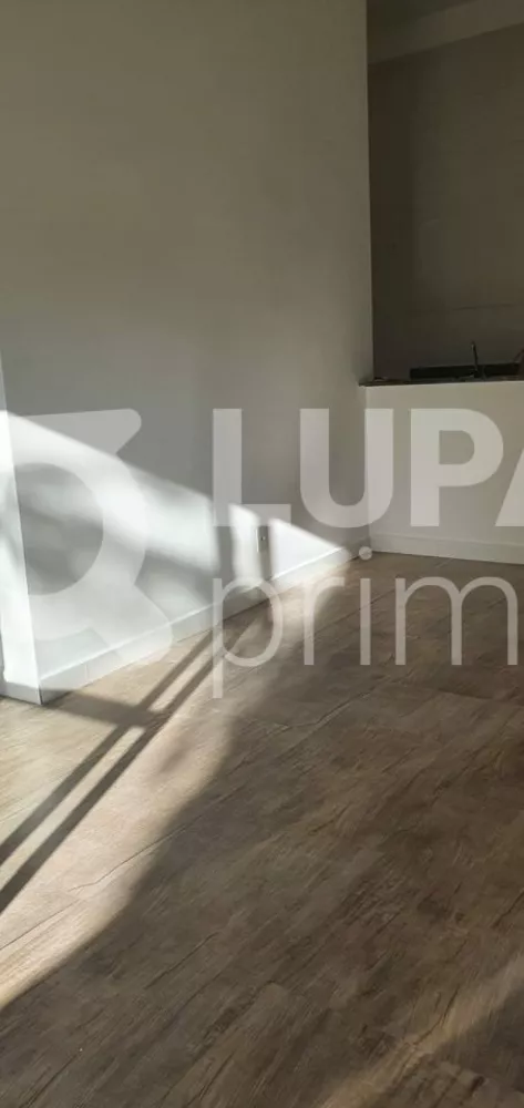 Apartamento para alugar com 2 quartos, 61m² - Foto 5