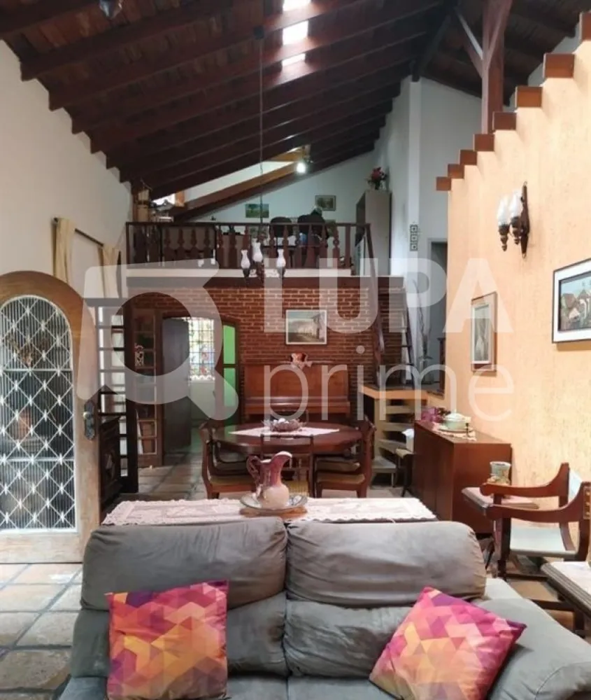 Casa, 4 quartos, 350 m² - Foto 3