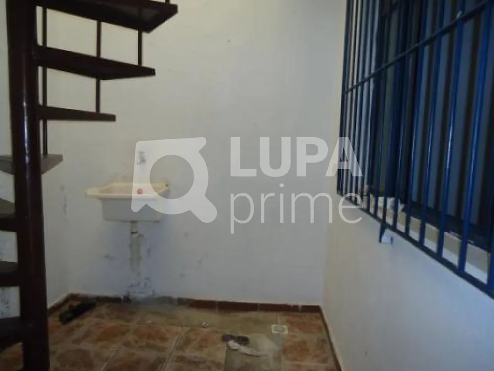 Casa, 2 quartos, 220 m² - Foto 4