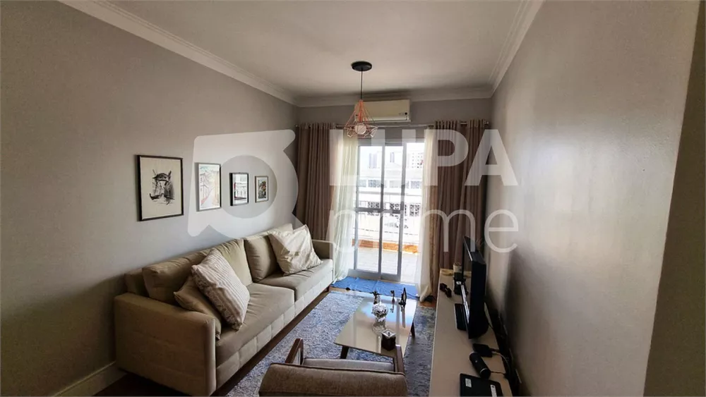 Apartamento à venda com 3 quartos, 80m² - Foto 1