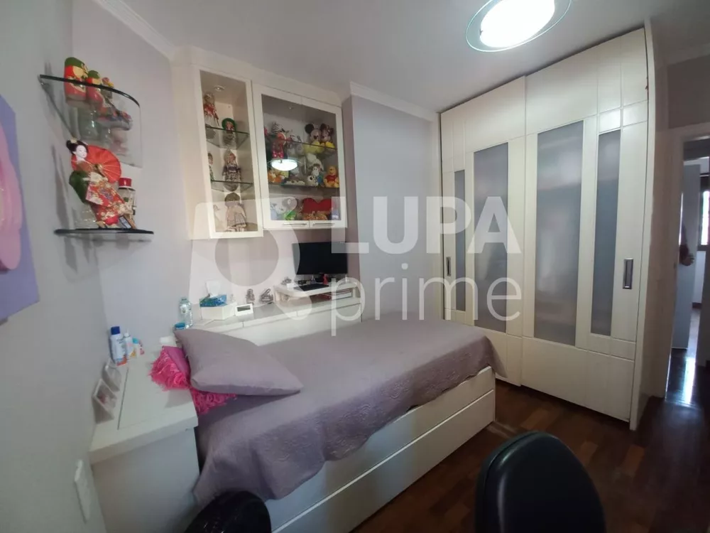 Apartamento à venda com 4 quartos, 136m² - Foto 17