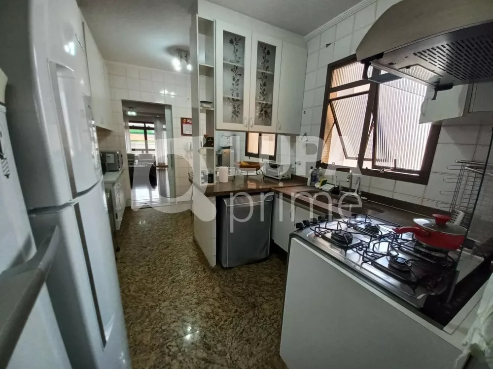 Apartamento à venda com 4 quartos, 136m² - Foto 6