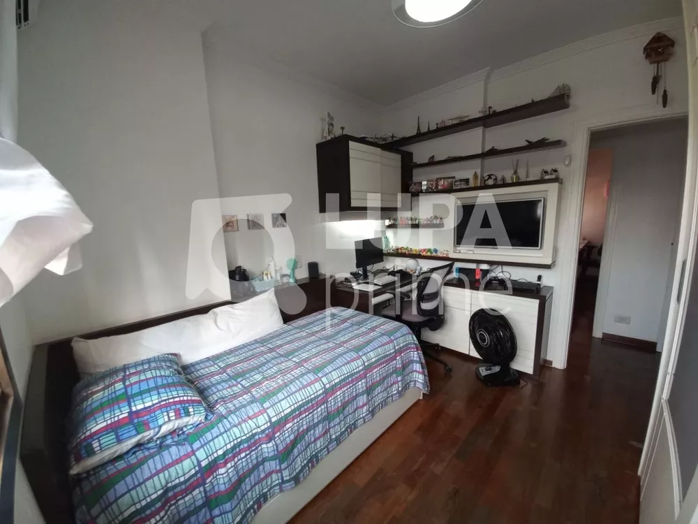 Apartamento à venda com 4 quartos, 136m² - Foto 29