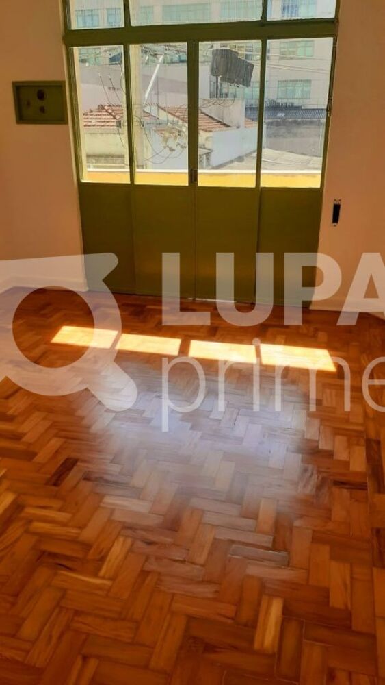 Apartamento à venda com 3 quartos, 104m² - Foto 1