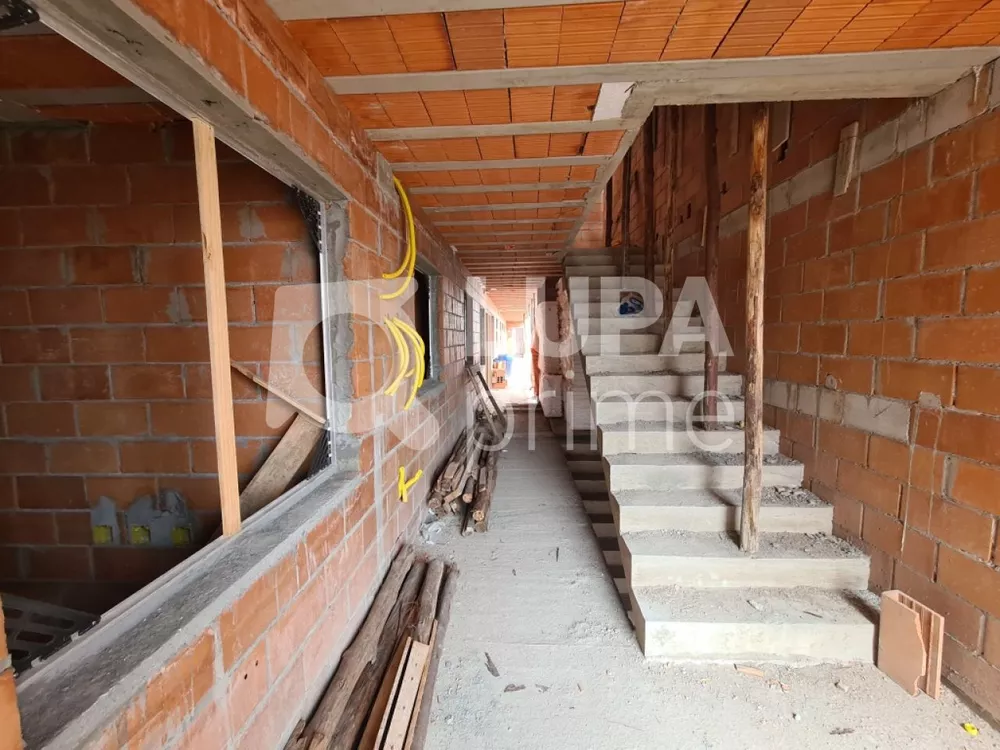 Casa de Condomínio à venda com 2 quartos, 45m² - Foto 4